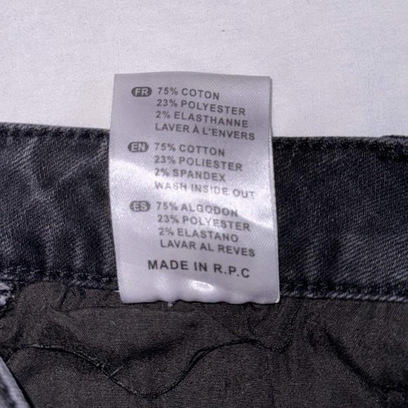 CINDY H High-waist Denim Shorts - Picture 5 of 5